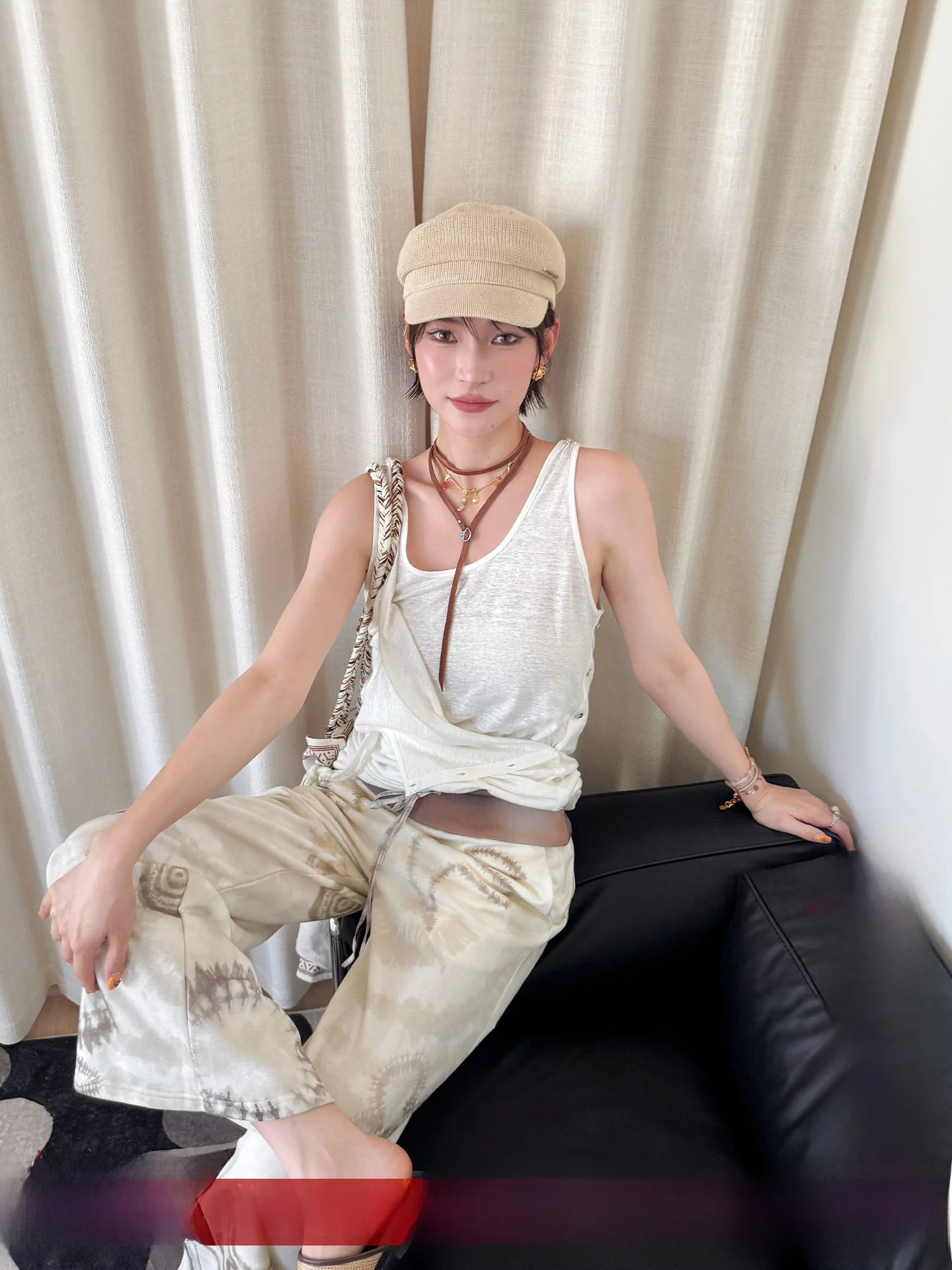 

Двухслойный жилет Brand SquarecircleCo Commuter Sle из смесового льна, стандартный крой, летний сезон, цветной