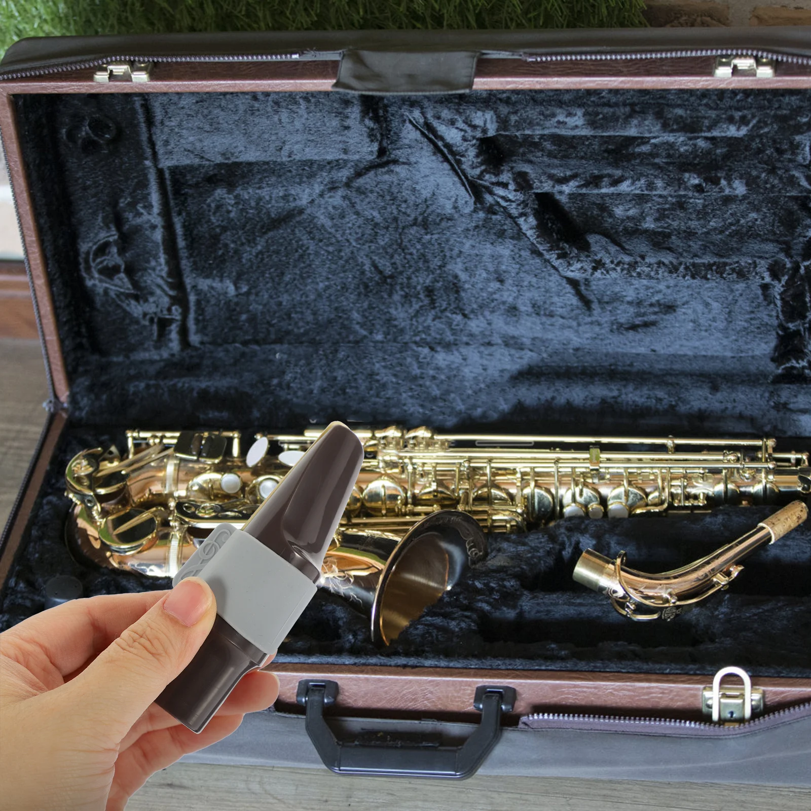 

Clamp Flute Head Hat Saxophone Mouthpiece Cap Alto Kit Oboe Accessories Brown Protector