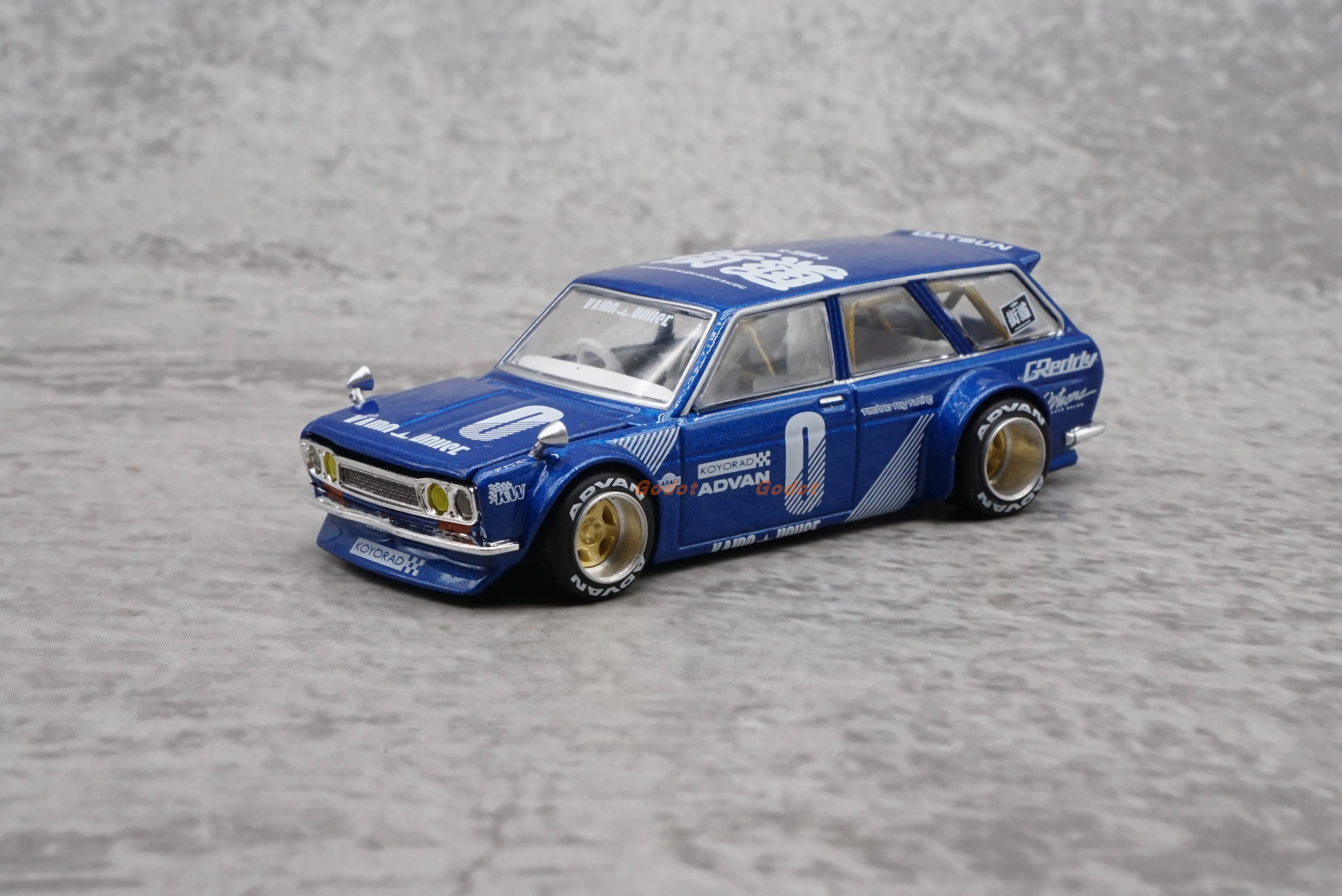 TSM MINI GT KAIDO HOUSE #011  1:64  Tent  Datsun #23  510 alloy model car decoration collection gift