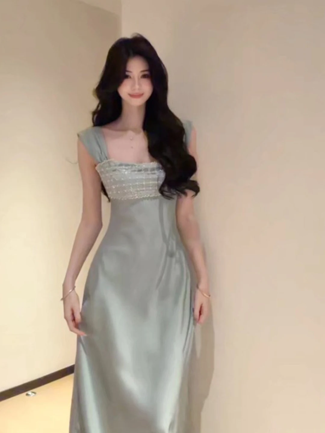 

Атласная ткань из ацетата: Нежный, уникальный дизайн, весенняя коллекция, комфортная посадка, для города, на свидание, прогулок