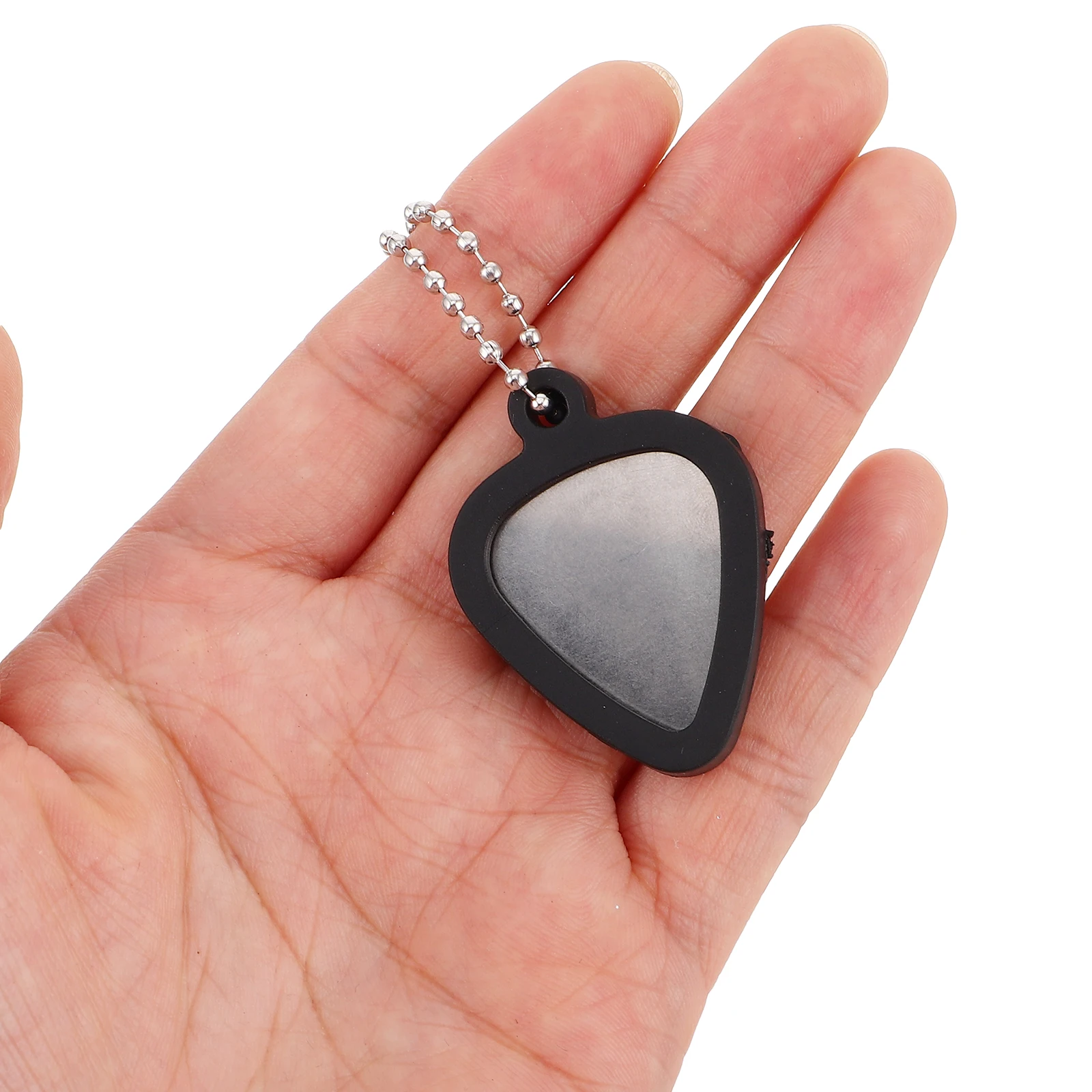

1 Set Guitar Pick Holder Necklace Stainless Steel Bass Ukulele Storage Accessory Pendant Chain Player Music Choker Display Steel