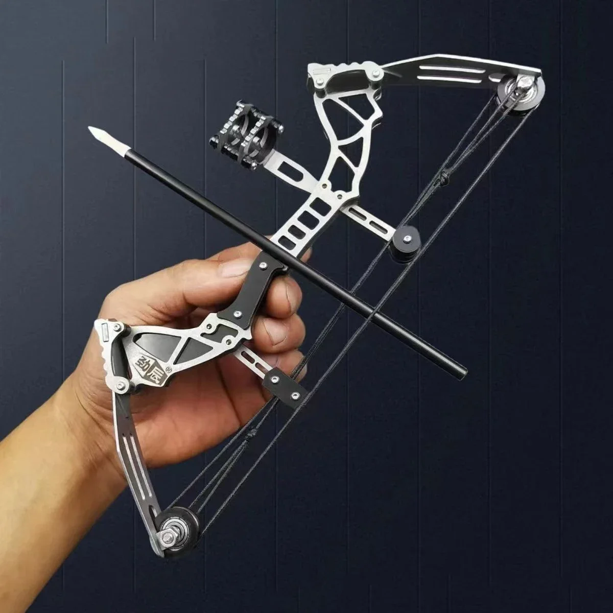 

Small Portable Mini Compound Bow Arrows Sets Kits Indoor Target Shooting Game Pocket Pulley Stainless Steel Bow Archery Toy Gift