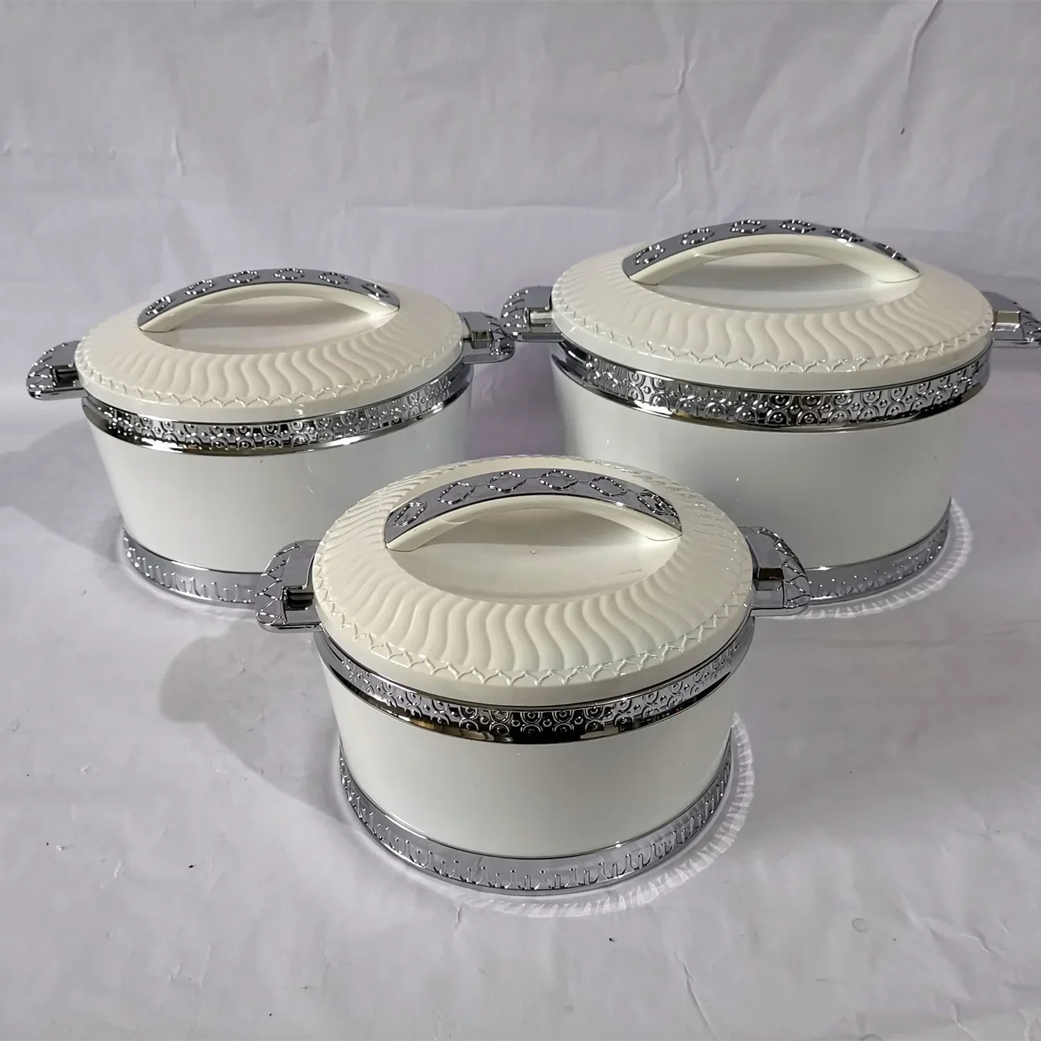 YYHC- casserole set pots with lid enamel coated cast iron insulated hot pot