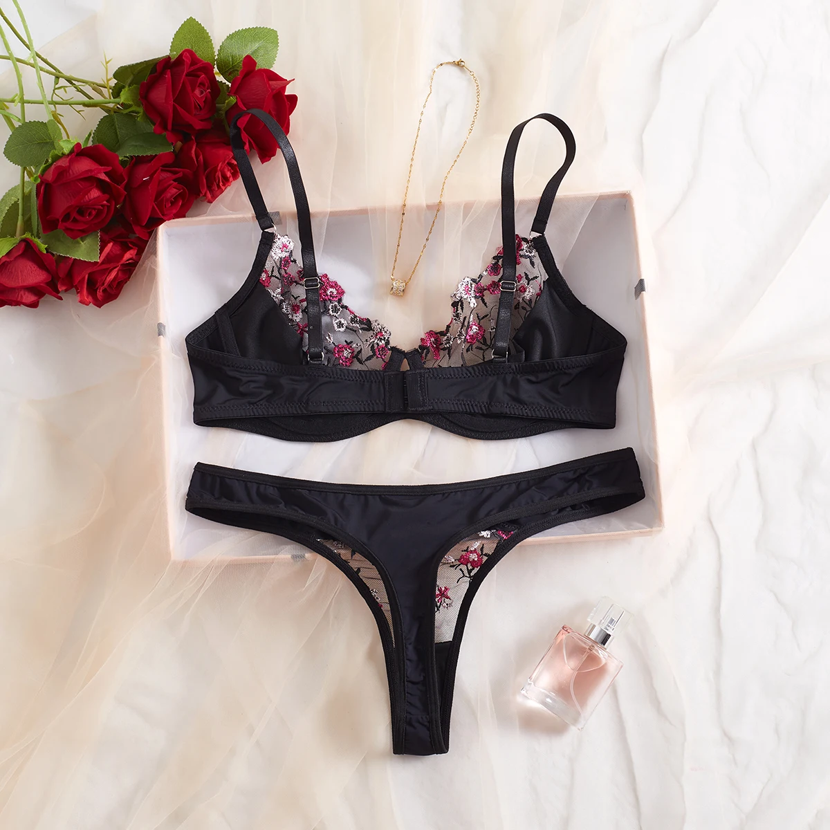  Krasapt Sexy Black Flower Embroidery Lingerie 2 Pcs Sets Fancy Mesh Patchwork See Through Bras And Thongs Erotic Intimate Set