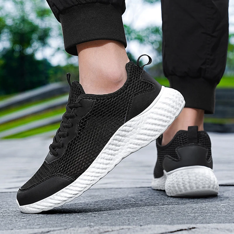 Black All-match Men Running Shoes Super Light Comfortable Tenis Masculino Quality Wear-resisting Male Sneakers Summer Breathable