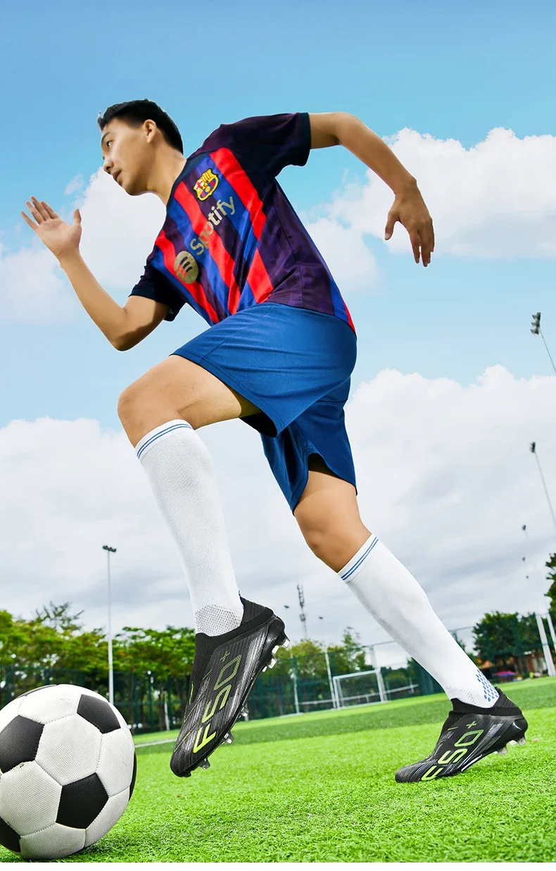 Neue Herren-Fußballschuhe, beliebte Fußballschuhe, rutschfeste Spielschuhe für Rasenplätze, hochwertige Sneaker, Hallenfußballschuhe, hohe Modelle für den Außenbereich. – Detail 26