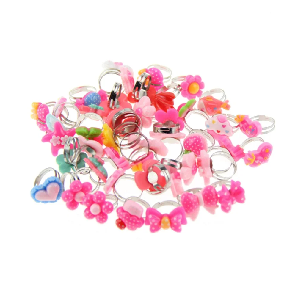 

50pcs Children Rings Colorful Plastic Jewelry Kids Toys Non Toxic Acrylic Birthday Party Favors Fruit Flower Design Educational