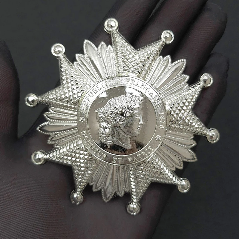 Médaille argentée de la seconde guerre mondiale, commandant étoile française, chevalier d'honneur, accessoires de Film et de télévision, Collection artisanale pour la décoration