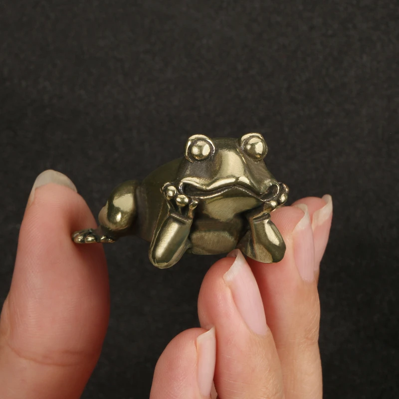 

Little Fairy/ Vintage Solid Brass Frog Statue Desktop Decoration Metal Animal Tea Pet Ornament Mini Home Garden Decoration Gifts