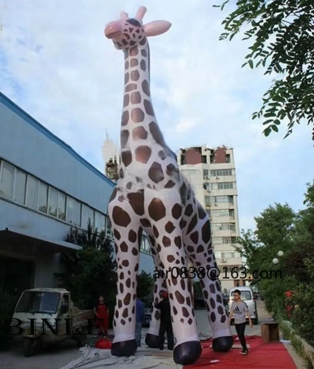 Outdoor gigantische opblaasbare giraffe jungle thema vet reclame kleurrijke diermodel dierentuin decoratie voor promoties en evenementen