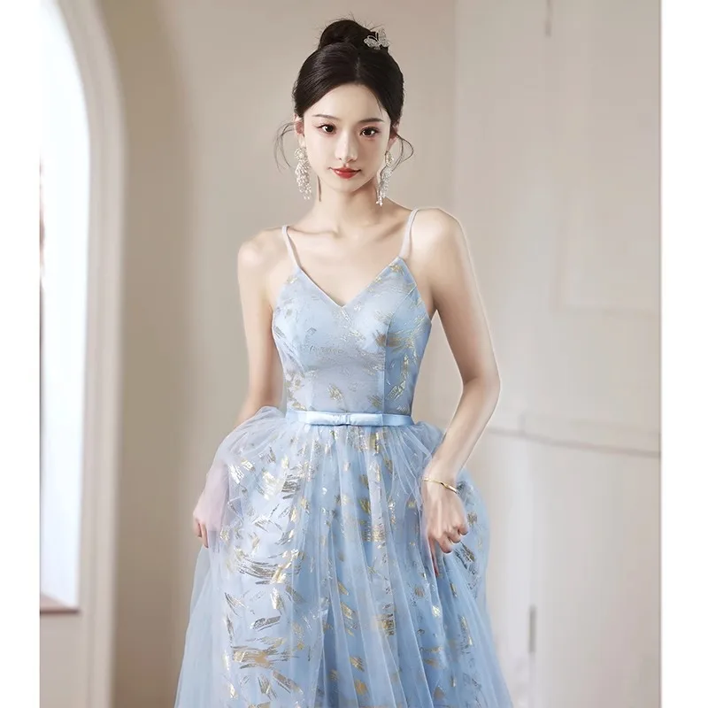 

Blue Tulle Suspender Evening Dress Women V-Neck Backless Printing Homecoming Dresses Exquisite Elegant Graduation Gown