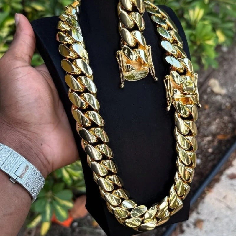 22mm oversized Cuban men's thick chain, thicken electroplating layer, long-lasting light does not fade, Christmas Halloween gift