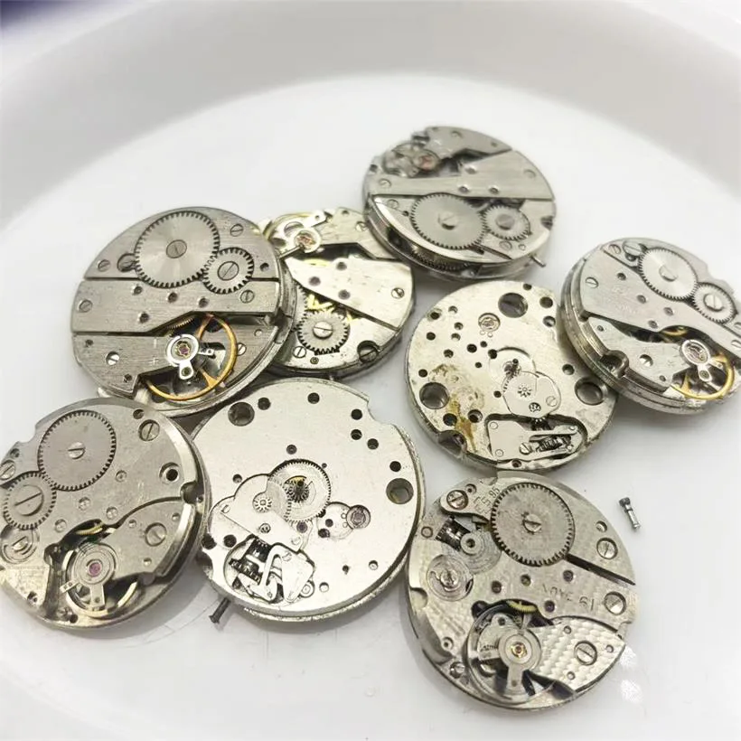 1pcs no functional old movement watch accessory DIY handmade beginner practice disassembly bad movement randomly shipped