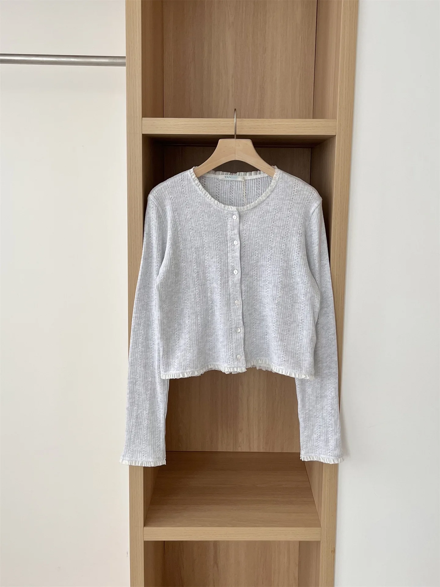 Spring New Style Women's Fitted Button up Lace Trim Cardigan Tannat Style Casual Cotton Long Sleeve round Neck Short Coat