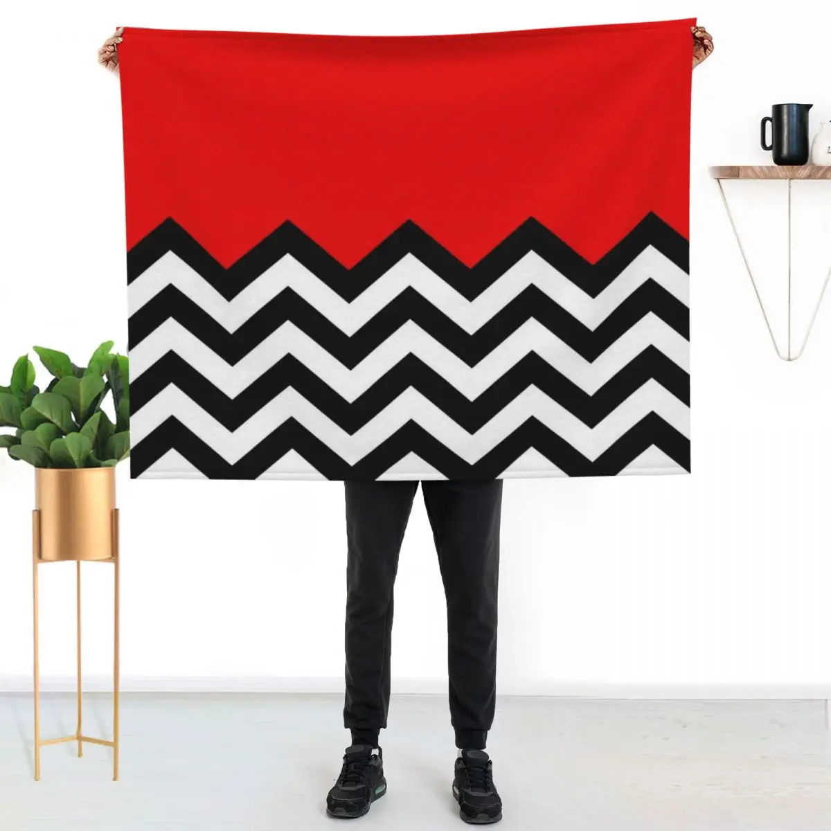 

Twin Peaks - Black Lodge Pattern Throw Blanket Men's Soft Warm Throw Blanket for Couch