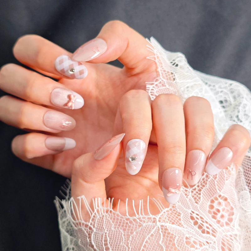 

10PCS Handmade Wearing Armor Short Elliptical Pink Cat Eye Love 3D Bow Nail Patch Hand Drawn Love Line INS Style Fake Nail Tip