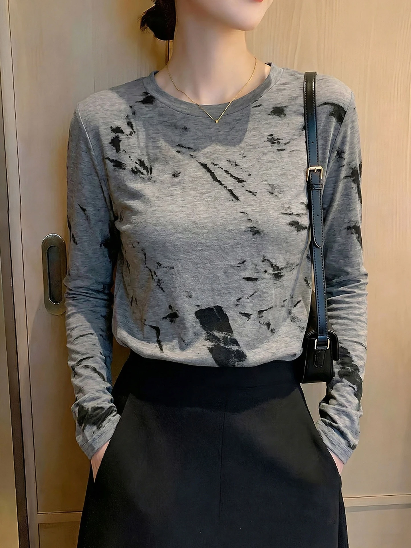 

Fashionable Summer Long Sleeve T-Shirt Color Block Slim Fit Base Shirt Korean Design Sensation Youthful Top Women's Clothing