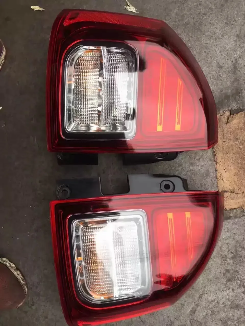 For Jeep Compass 14-15 Car Tail Light Rear Brake Light Taillamp Reverse Lamp Warning Turn Signal accesorios para auto
