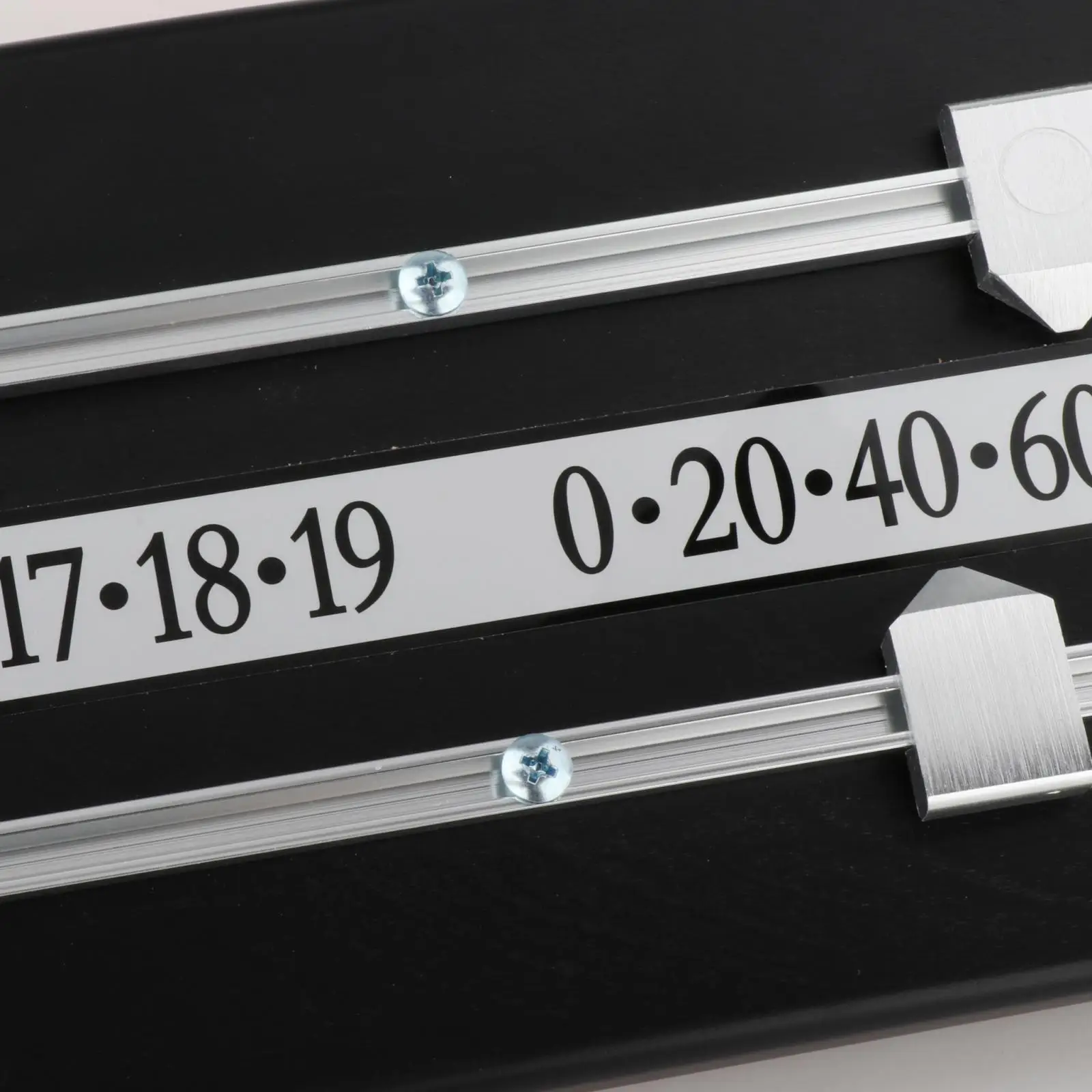 

Portable Billiard Score Board Accessories Foosball Scoring Device Counters Score Keeper Wood Shuffleboard Scoreboard