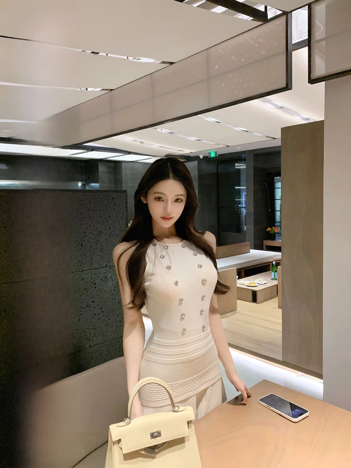 

Spicy Hotdog Sle Vintage round Ne Svel Button Design Vest Top Slimming Women's Faion Spring Outerwear