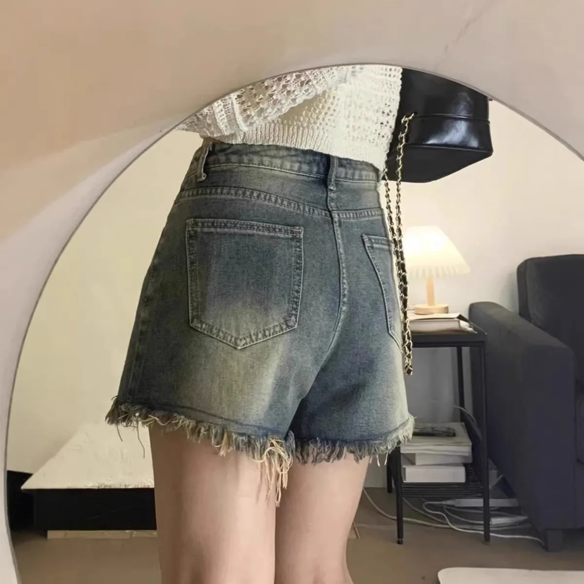 American Casual Retro Frayed Denim Shorts Women Summer High Waist Slimming Sweet Spicy A-Line Wide Leg Hot Pants