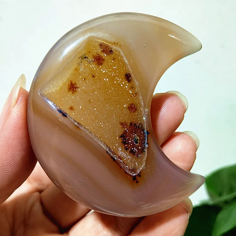 52-62mm  Natural Stone Crystal Agate Cluster Geode Moon Crystal Yoga Exercise Energy Healing Feng Shui Crystal Room Decorm