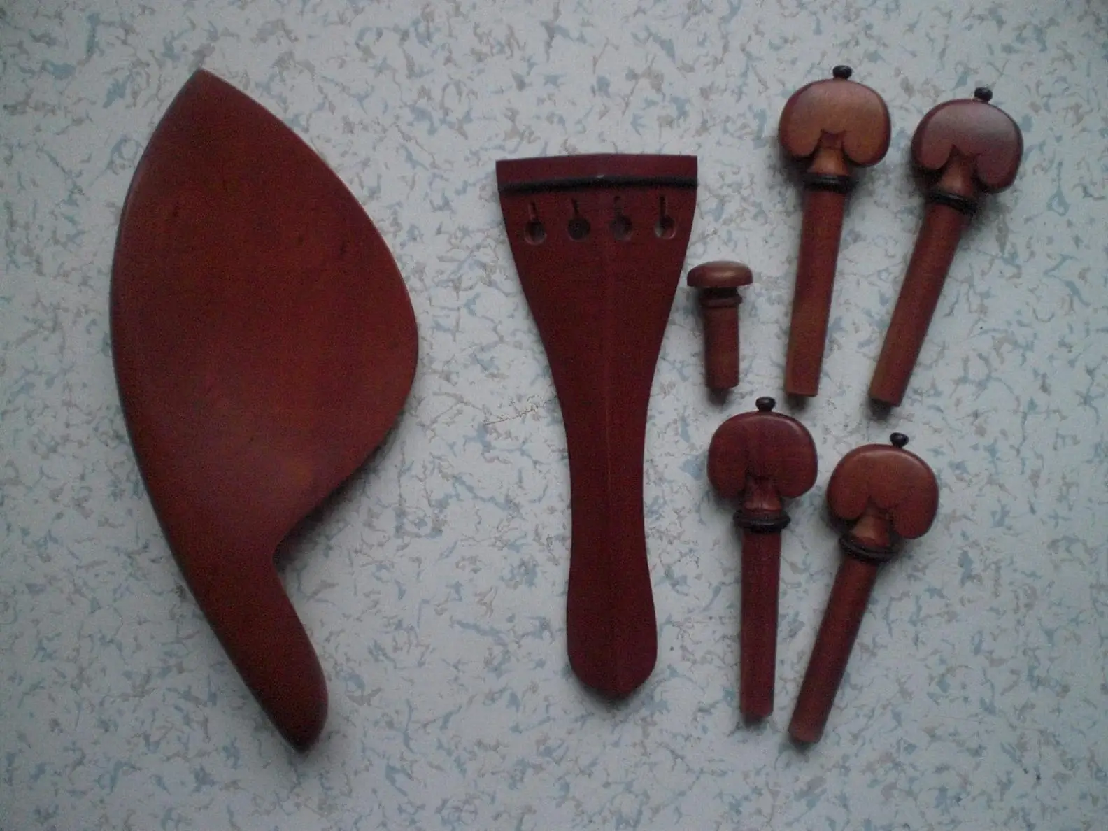 3 sets Jujube Wood Violin Parts 4/4 with Chin Rest Tail Piece Pegs & End pins