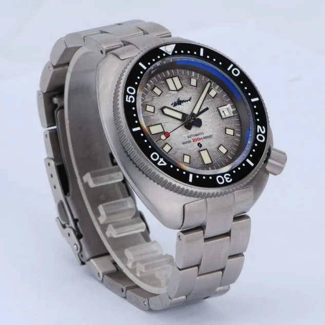 

HEIMDALLR Men Diver Watch 46.8mm Titanium Automatic Mechanical Wristwatch Military 200M Waterproof C3 Luminous Sapphire NH35