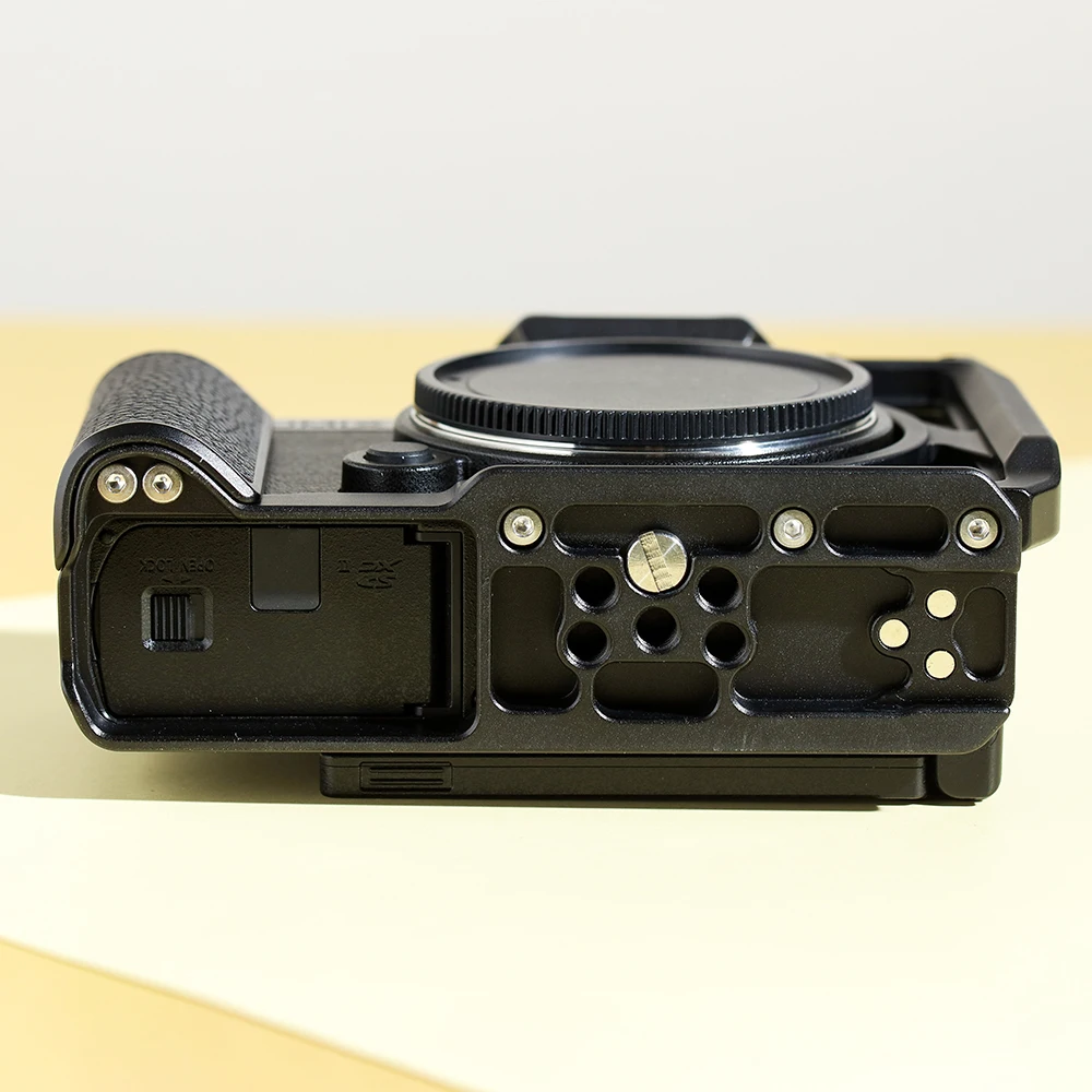 YANZUO Camera Cage For LUMIX S9 DSLR Cage Stabilizer Camera Handle Grip Base Plate Metal Frame Photography Accessories - Image 4