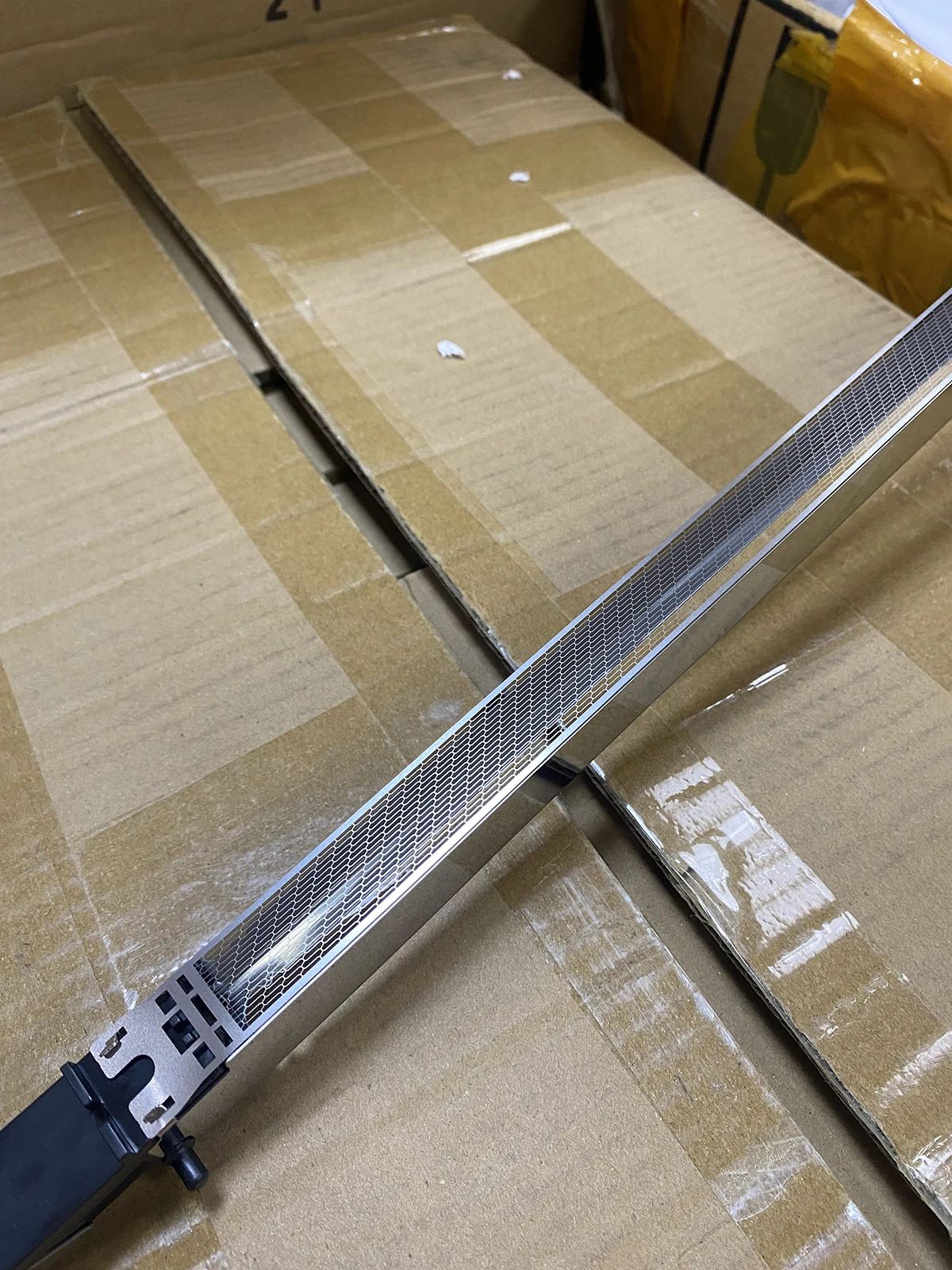 

Charge Corona Unit for Konica Minolta C6500 C5501 C6000 C6501 C7000 Corona Grid