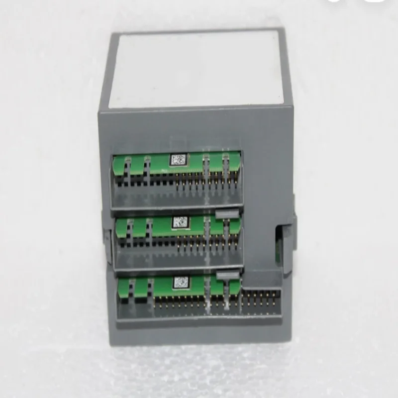 

Brand New Original Communication Module DC541-CM DC532