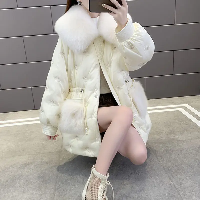 Große Pelz Kragen Pelz Winter Neue Medium und Lange Parker Taille Dünne Warme Unten Baumwolle Kleidung frauen Mantel Temperament pendeln Mantel