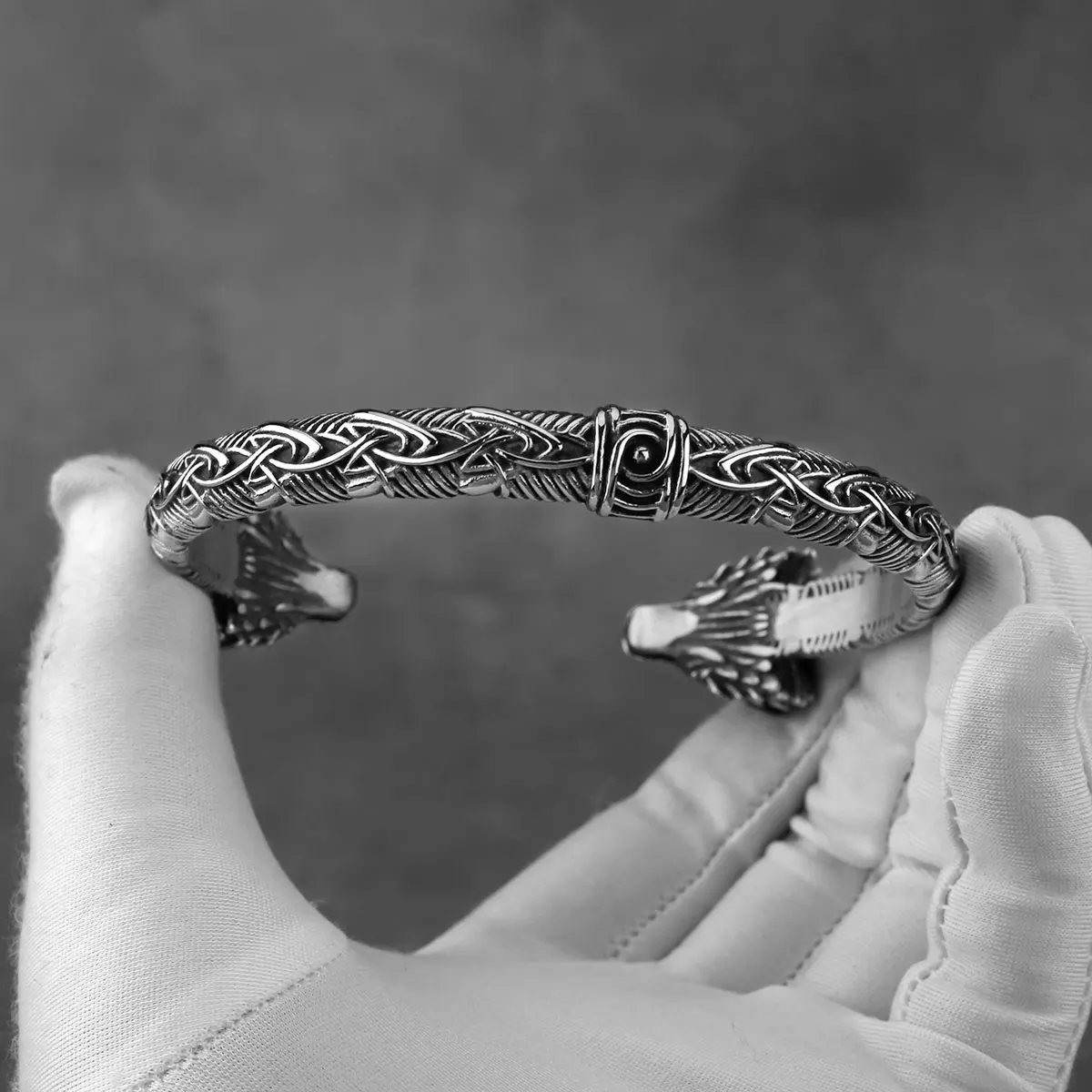 Nordic Viking Faucet Men\'s Bracelet Stainless Steel Personality Creative Jewelry Birthday Gifts for Boyfriend Jewelry Wholesale