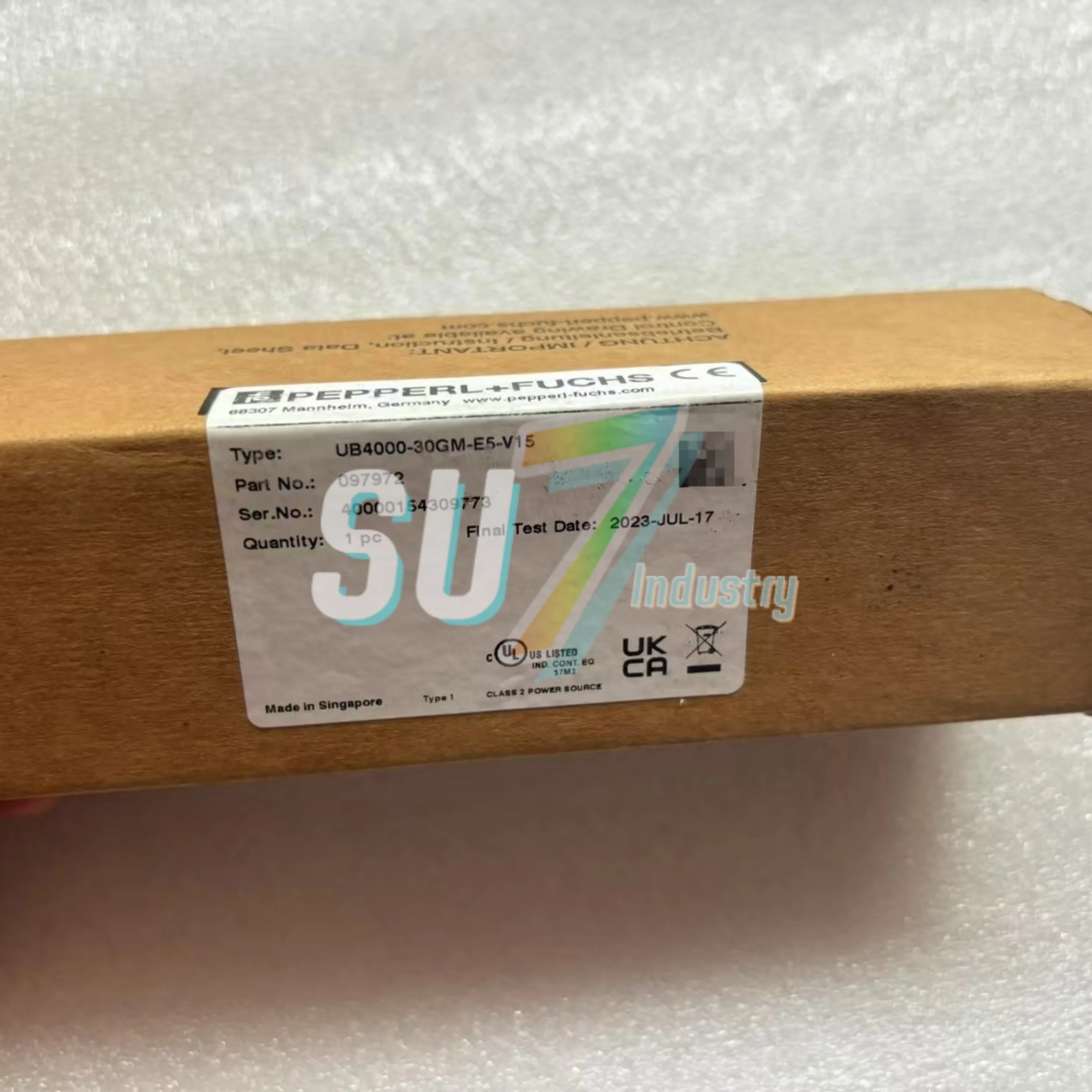 UB300-18GM40A-U-V1 UB300-18GM40-E5-V1 UB4000-30GM-E5-V15 超音波センサー 新品在庫あり