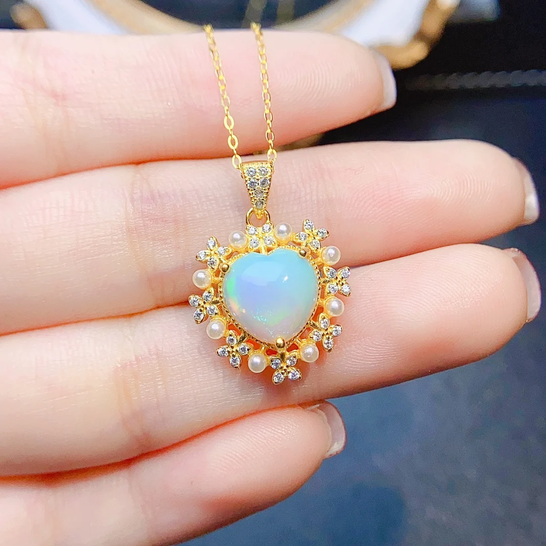 

FS 10mmNatural Heart-shaped Opal Pendant Necklace S925 Sterling Silver Fine Fashion Charm Weddings Jewelry for Women New 2024