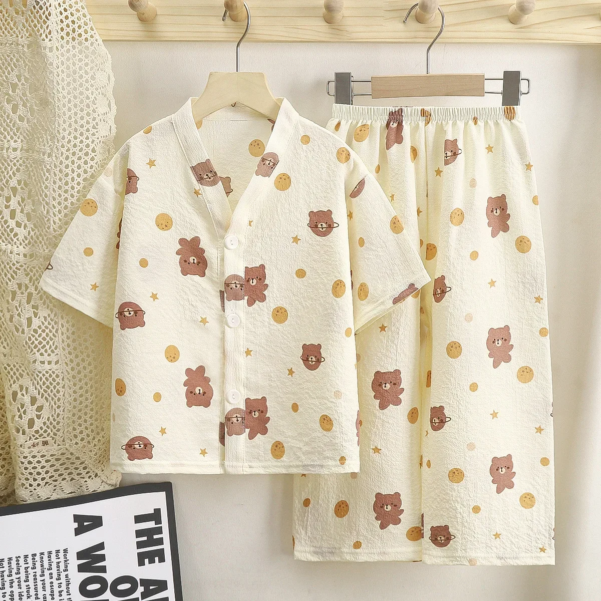 New 2024 Summer Kids Thin Pajamas Boys Girls Cartoon V-neck Short Sleeve Shirt Top + Pants Casual Clothes Sets Baby Loungewear