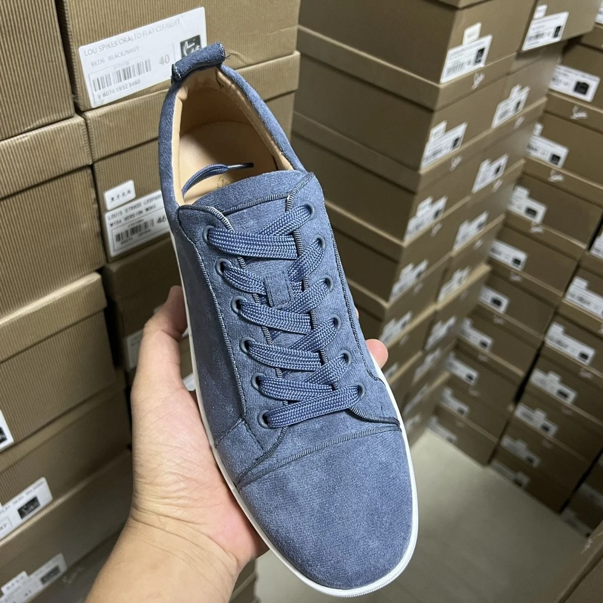 2025 nuevos zapatos rojos para hombres y mujeres High Street CL remache zapatos planos cómodos transpirables para hombres par de zapatos casuales