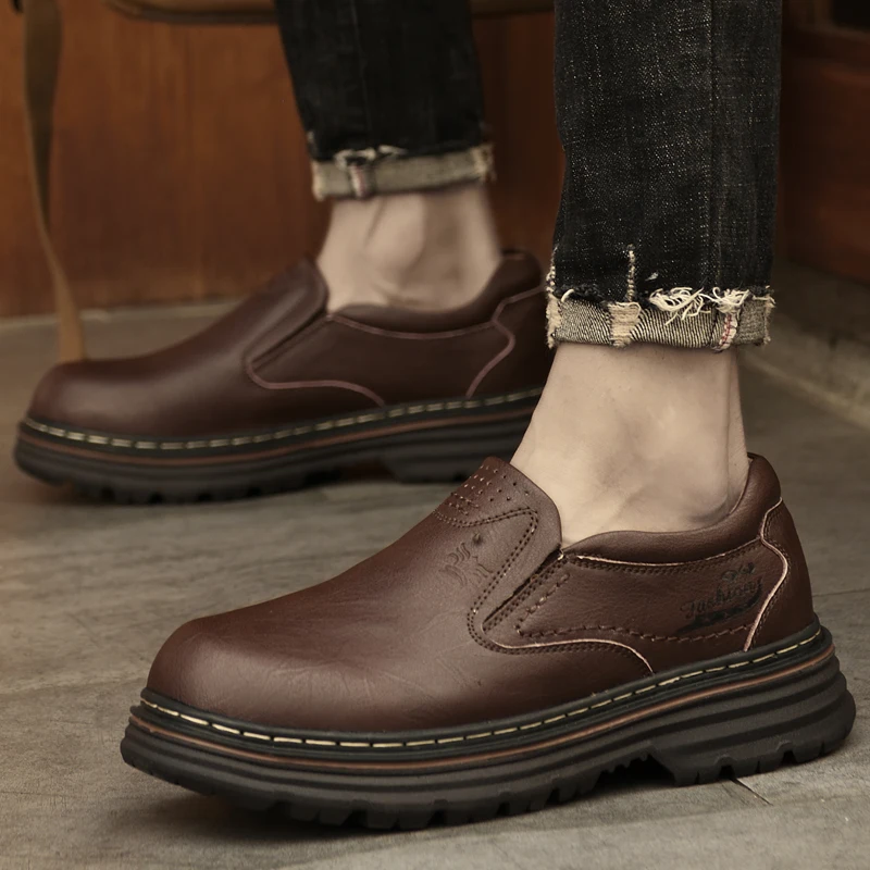 Fashion Thick Soled Loafers Wear Resistant Outdoor Oxford Shoes Casual Shoes Men British High Quality Outdoor Sport Work Shoes