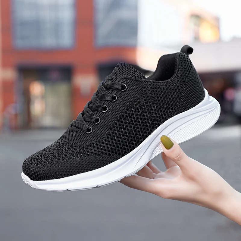 

Casual Shoes for Woman Soft Soled Lace Up Sports Mesh Hollow Platform Lightweight Training Tenis Femenino Casual Running Shoes