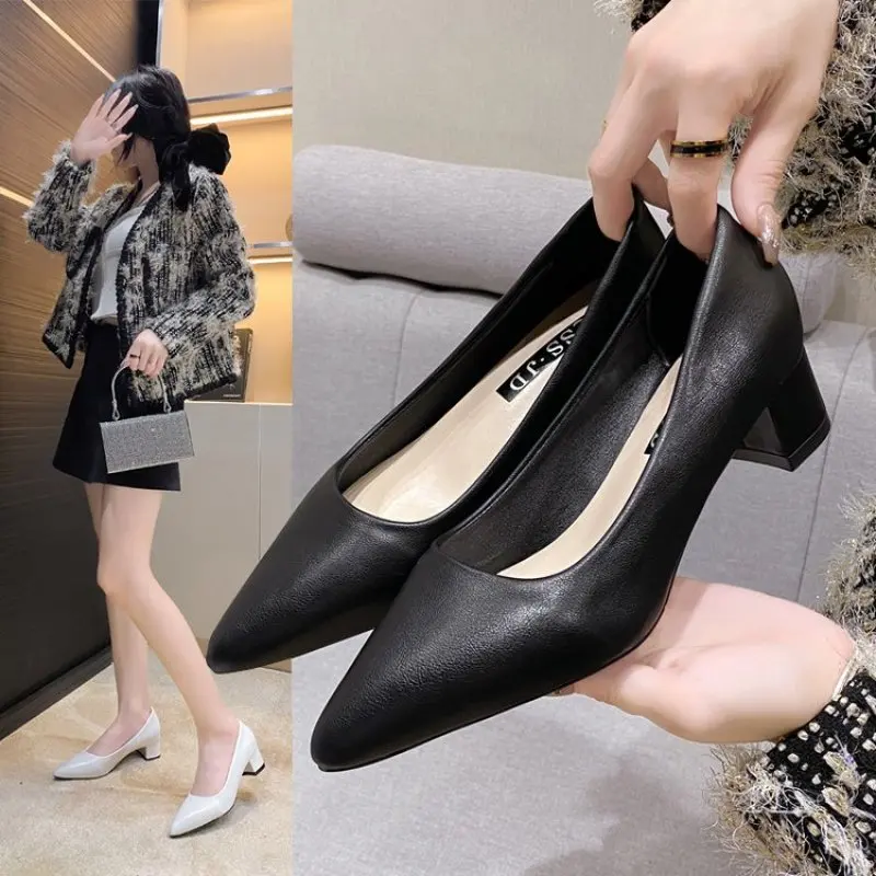 

Women Dress Shoes Square Toe Boat Shoes Low Heels Pumps Slip on Ladies Shoes Plus Size 41 42 43 White Wedding Shoe Zapatos Mujer