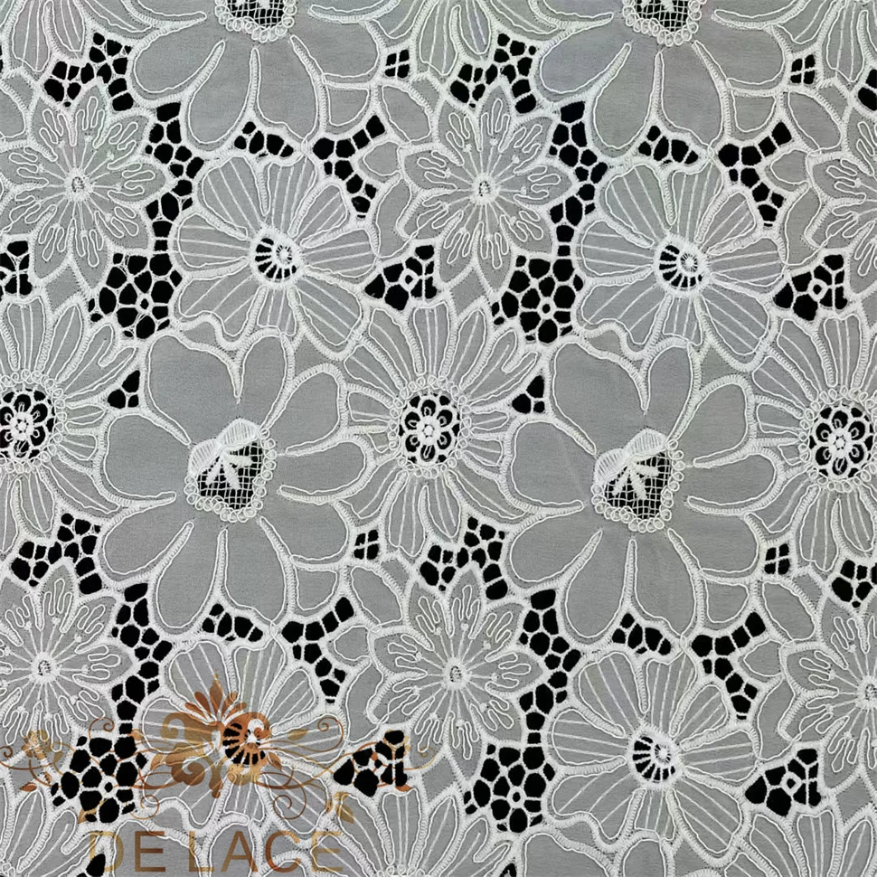 Wm Delicate Bloomin…