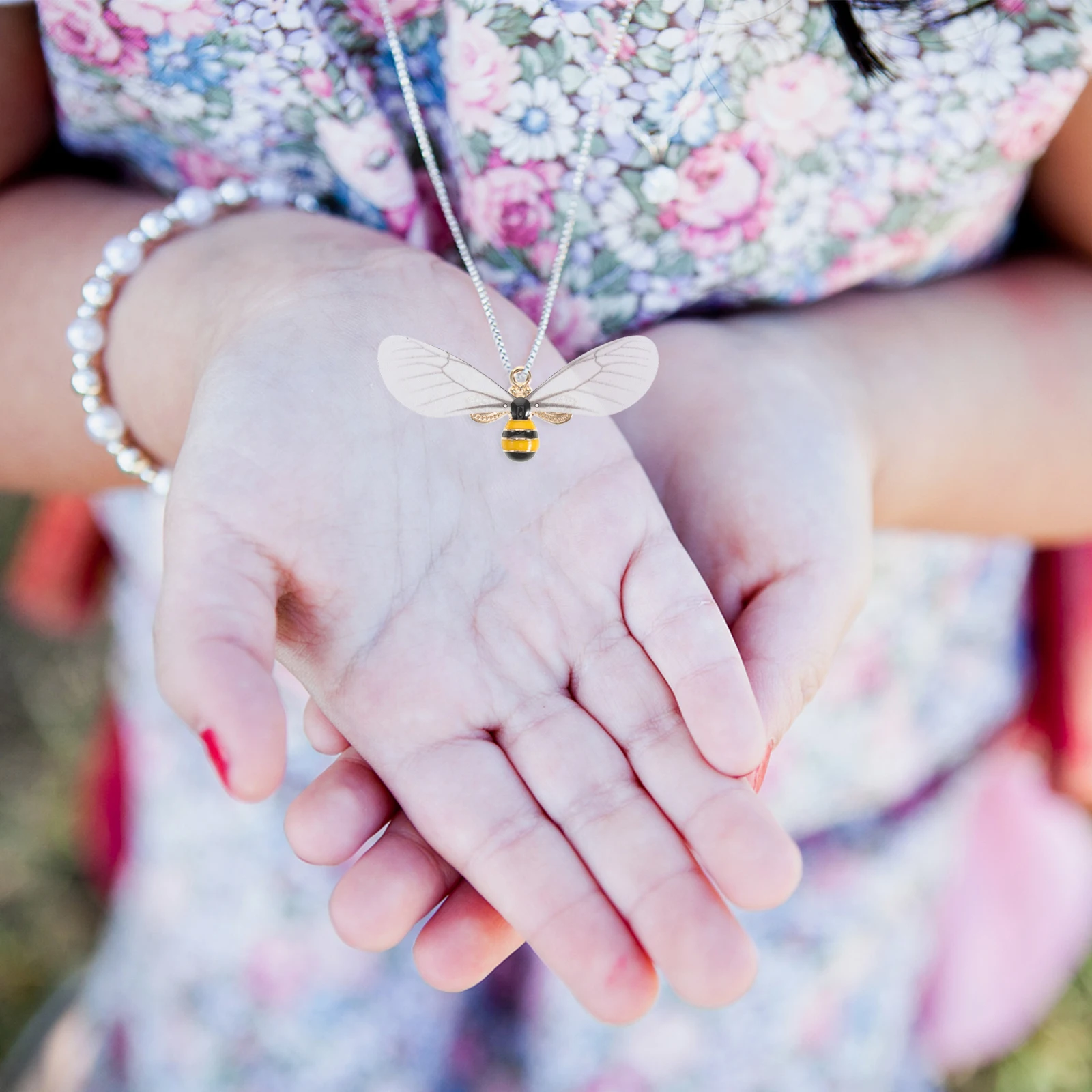 100 قطعة أجنحة اليعسوب سحر رائعة الحرفية لينة أجنحة بيضاء DIY بها بنفسك صنع المجوهرات قلادة جالبة للحظ فراشة القرط الشعر ديكور