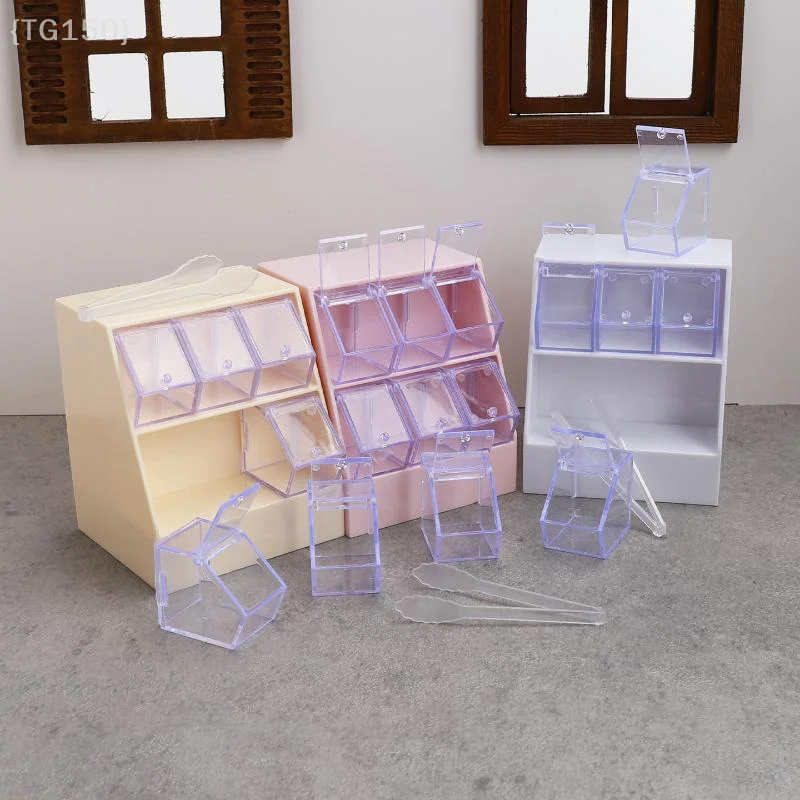 1/12 스케일 인형의 집 사탕 진열대로 미니 슈퍼마켓 장면을 만들어보세요.