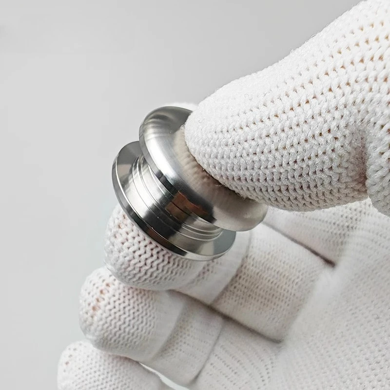 Giocattolo di decompressione giroscopico con punta delle dita meccanico tattile in metallo con motivo a coltello in acciaio inossidabile EDC a tre pagine