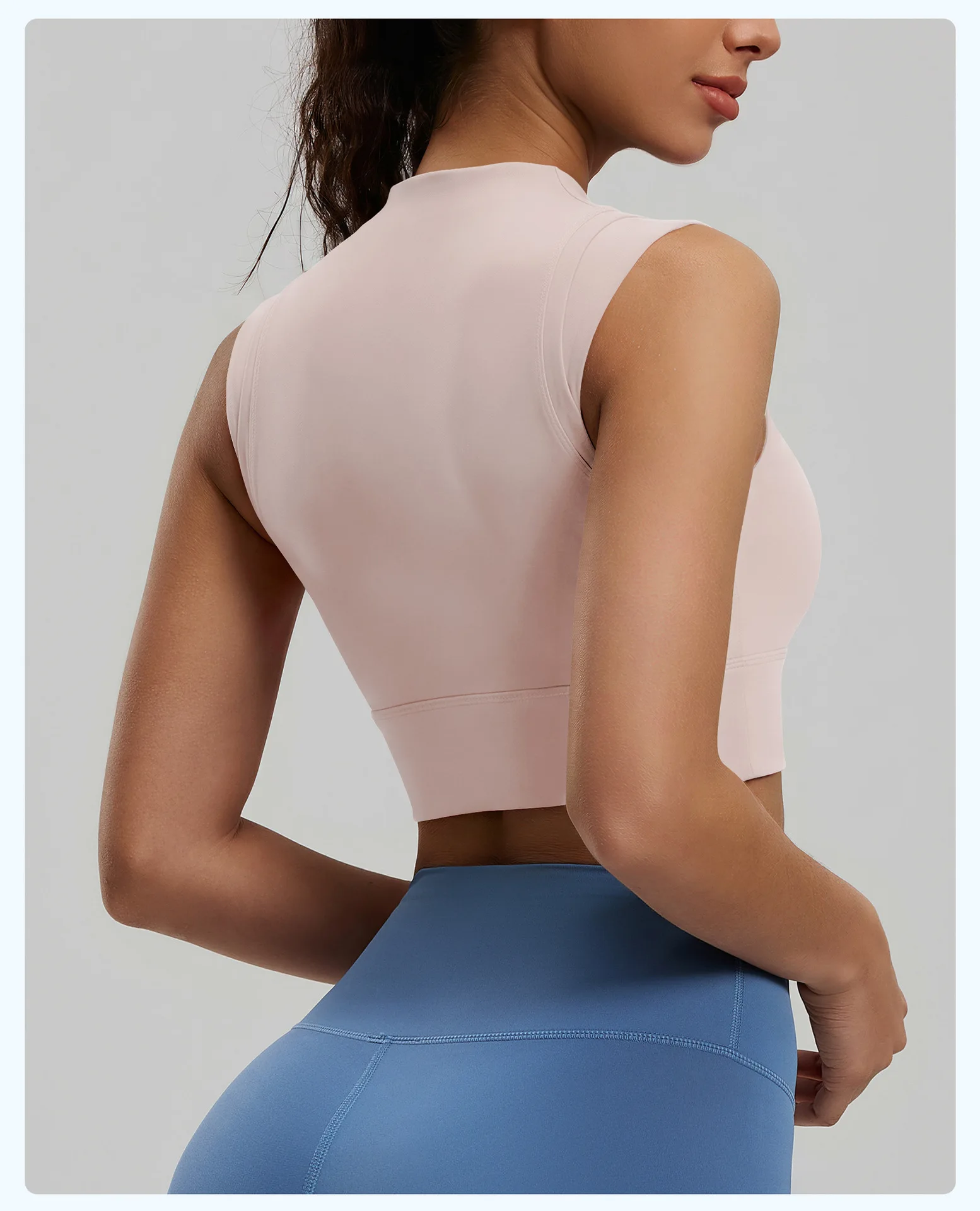 Damen-Yoga-Tanktop, hochelastisch, sportlicher BH mit leicht hohem Ausschnitt und integrierten Cups, hebt und formt den Busen, sexy Fitness – Detail 16