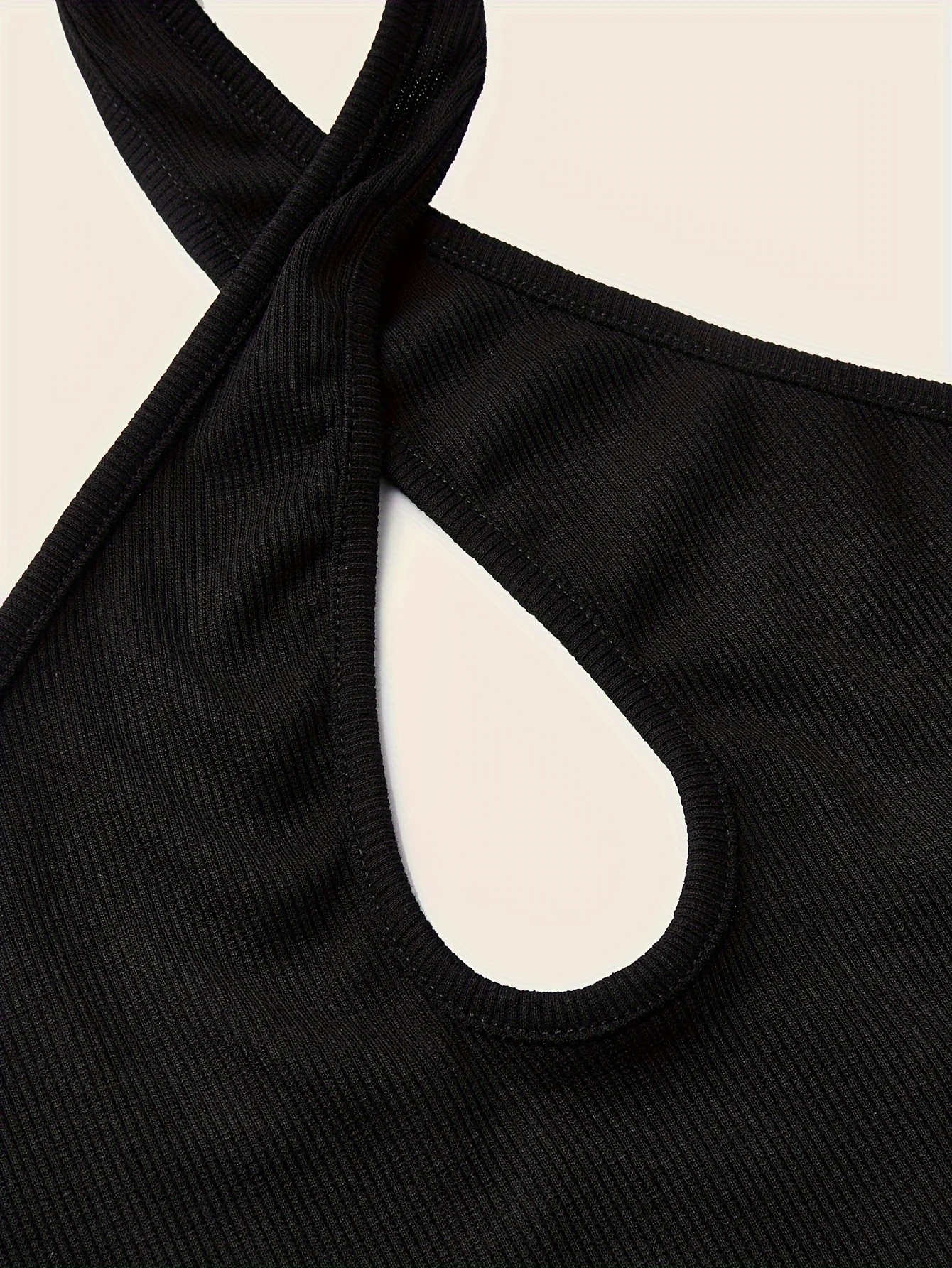 Neues Modisches Schulterfreies und Rückenfreies Kreuzträger-Top für Damen – Detail 4