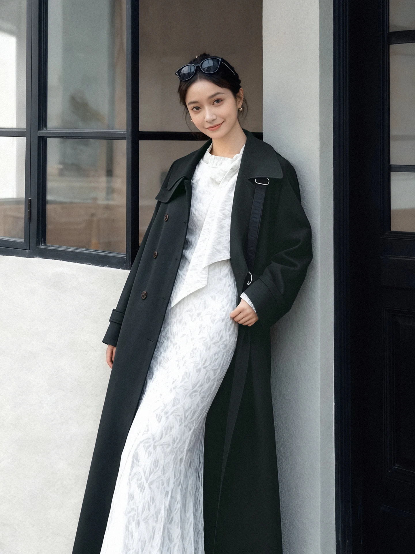 

Ретро-пальто оверсайз белого цвета, удобное для поездок на работу, стильное, модное, из полиэфирного волокна, с дизайном на молнии.