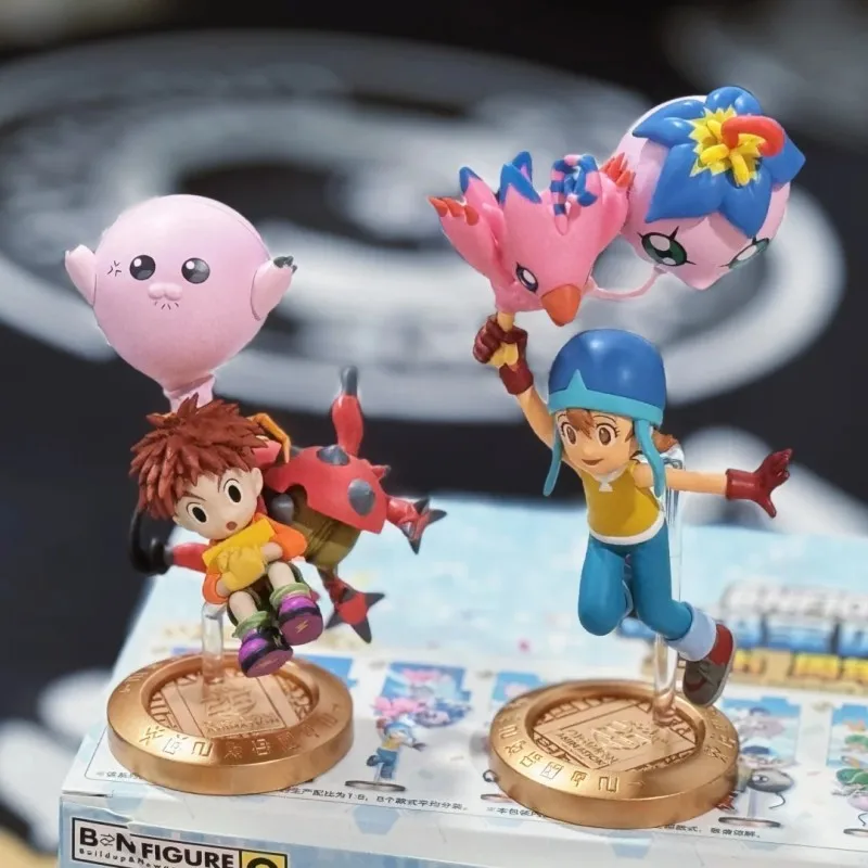 Bandai genuíno digital bebê caixa cega balão aventura 25th aniversário figura infância periférica maré jogar ornamento