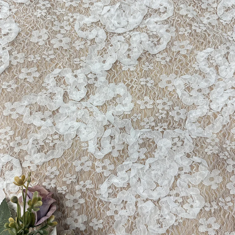 

New spooling embroidered lace fabric with floral embroidery for dresses wedding gowns performance costumes