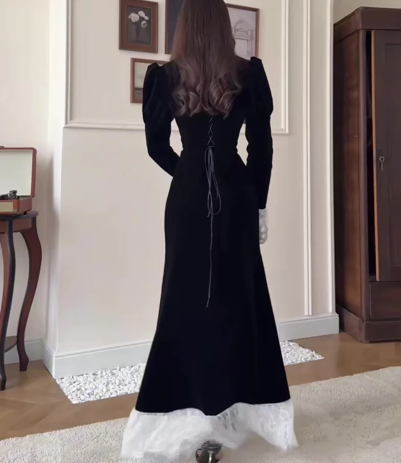 

Elegant Temperament Long Sleeve Gold Velvet Dress 2026 Autumn New Fashion Female High Waist Black Patchwork Lace Long Dresses